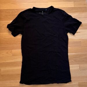 American Tall black tshirt. Slim fit size LT (2 of 4)
